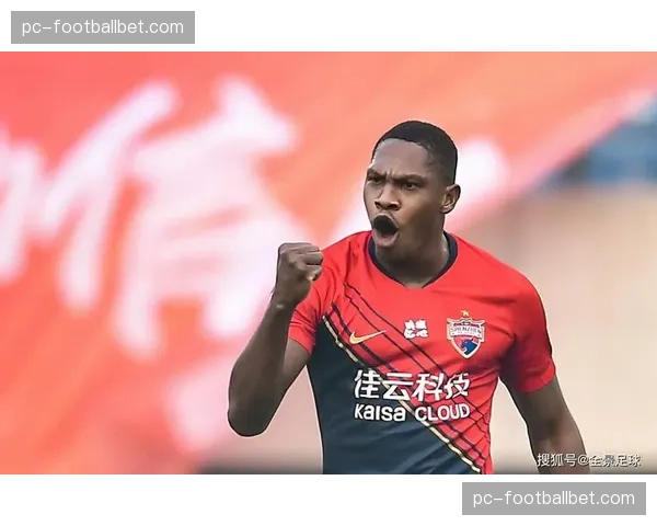 从垫底到上岸:回顾卢顿在2026年三月完成的奇迹保级之路。